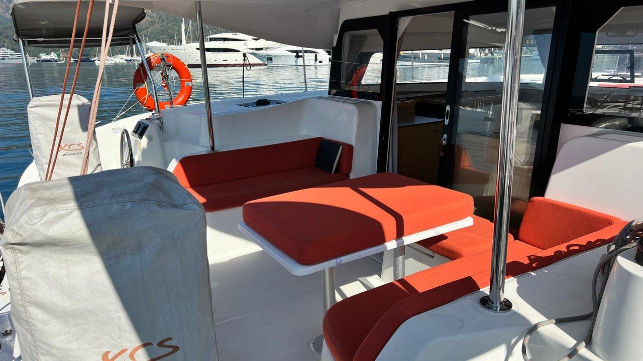 Excess 11 - 4 + 2 cab., picture 2