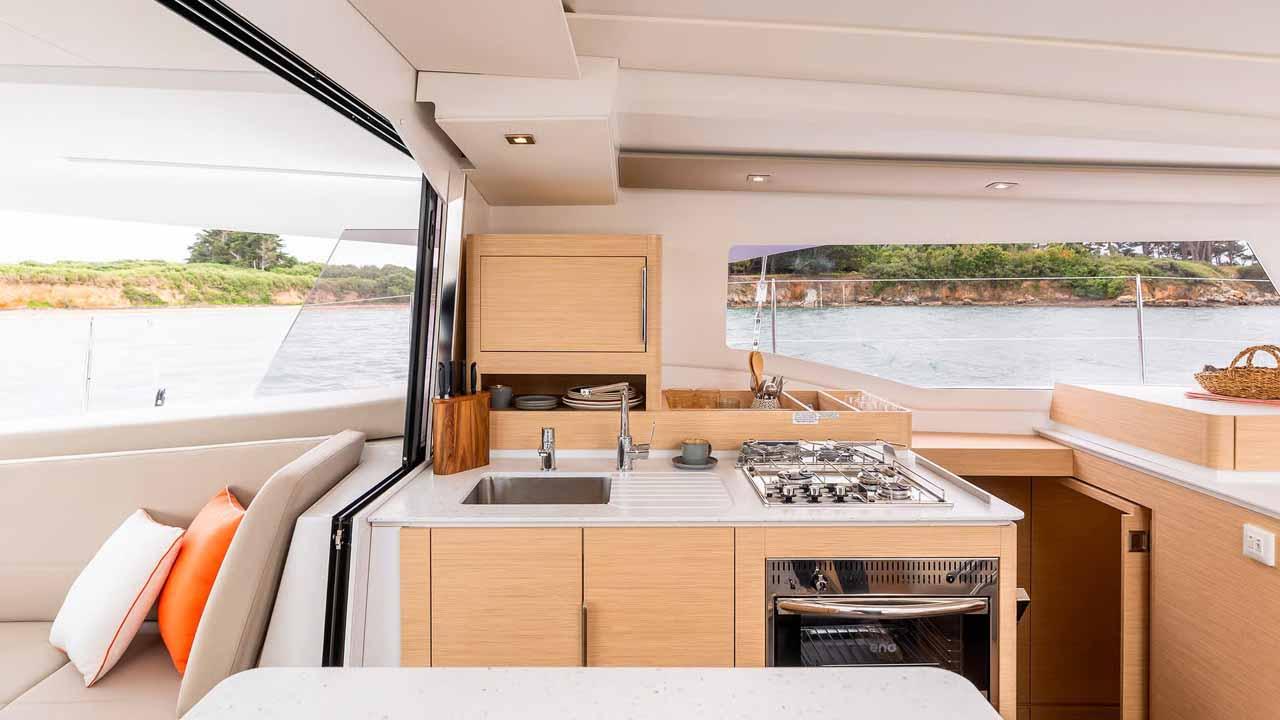 Fountaine Pajot FP 41 Quatuor 4, picture 7