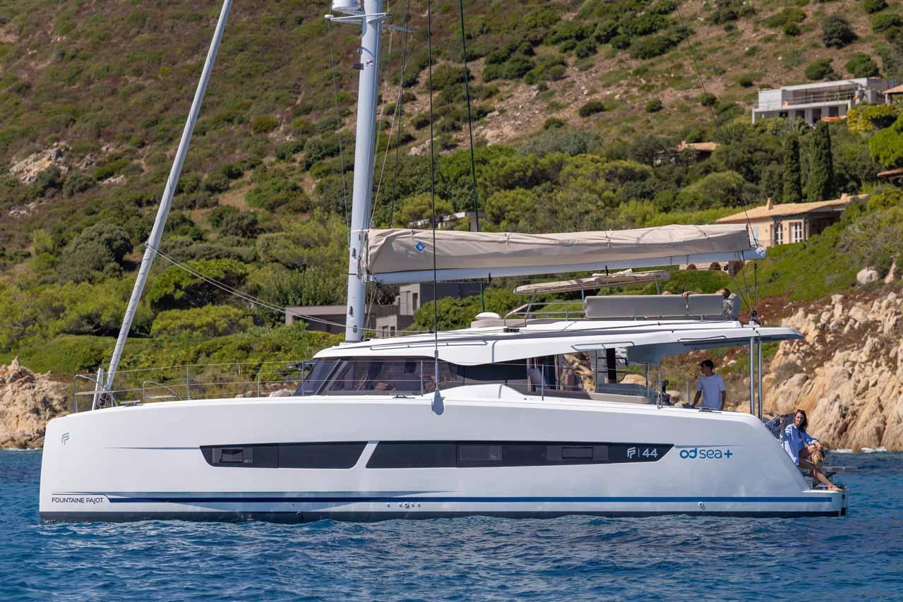 Fountaine Pajot FP 44 Quatuor - 4 cab., picture 1