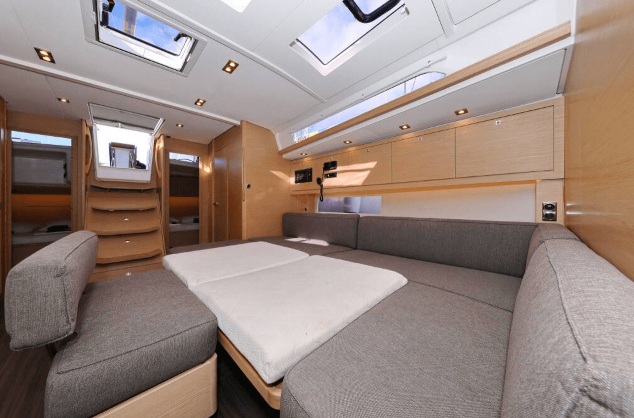 Dufour 470 - 4 cab., picture 7