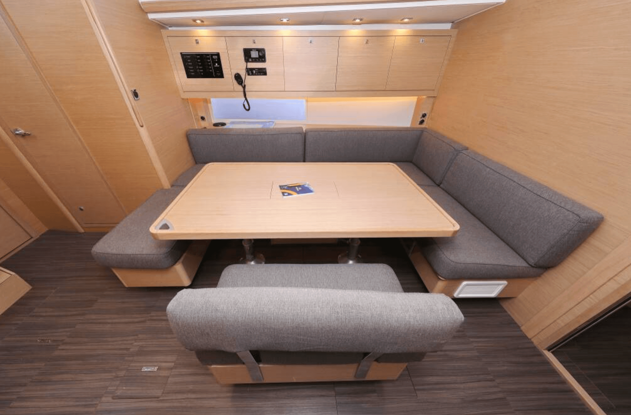 Dufour 470 - 4 cab., picture 6