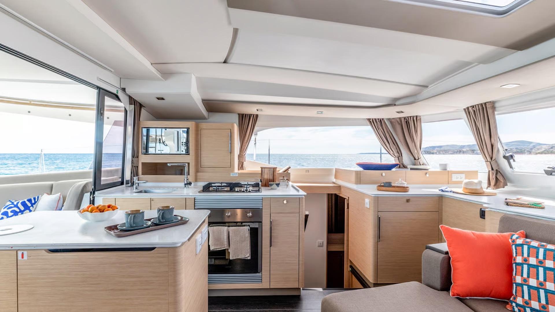 Fountaine Pajot FP 44 Maestro - 3 cab., picture 23