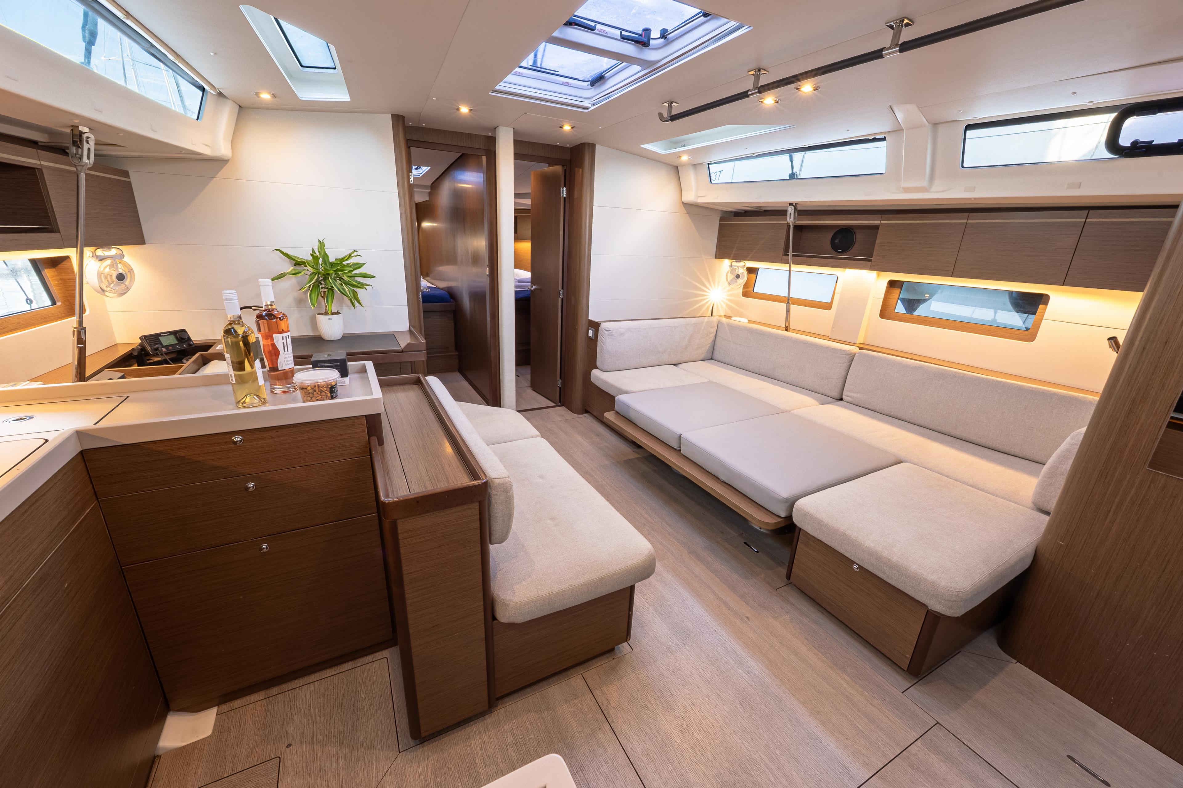 Oceanis 51.1 - 5 + 1 cab., picture 13