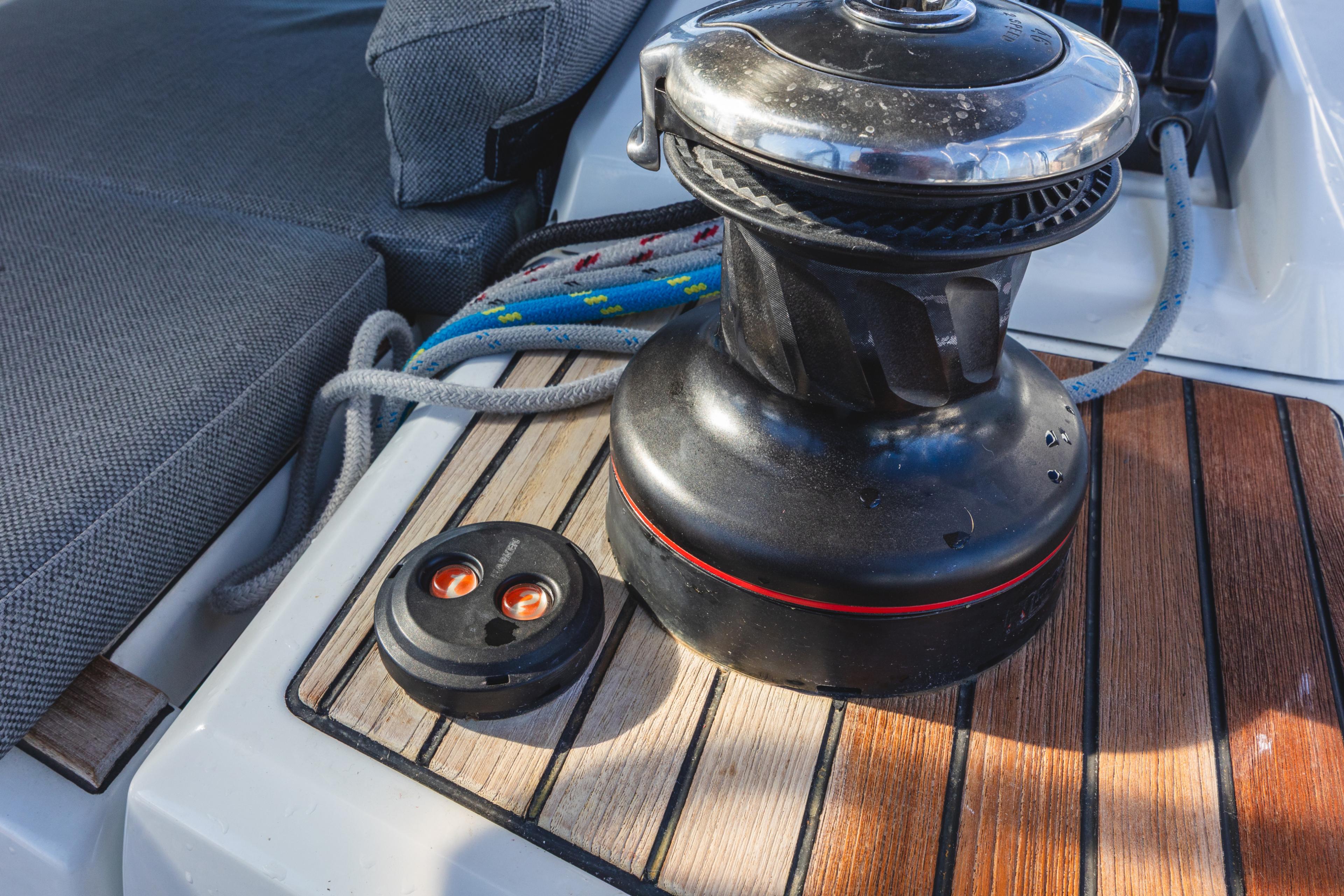 Oceanis 51.1 - 5 + 1 cab., picture 9