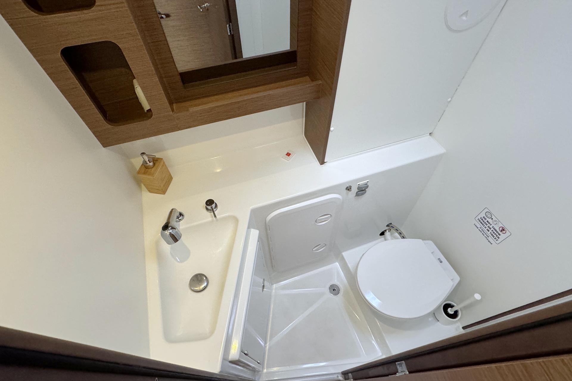 Lagoon 42 - 4 cab., picture 27