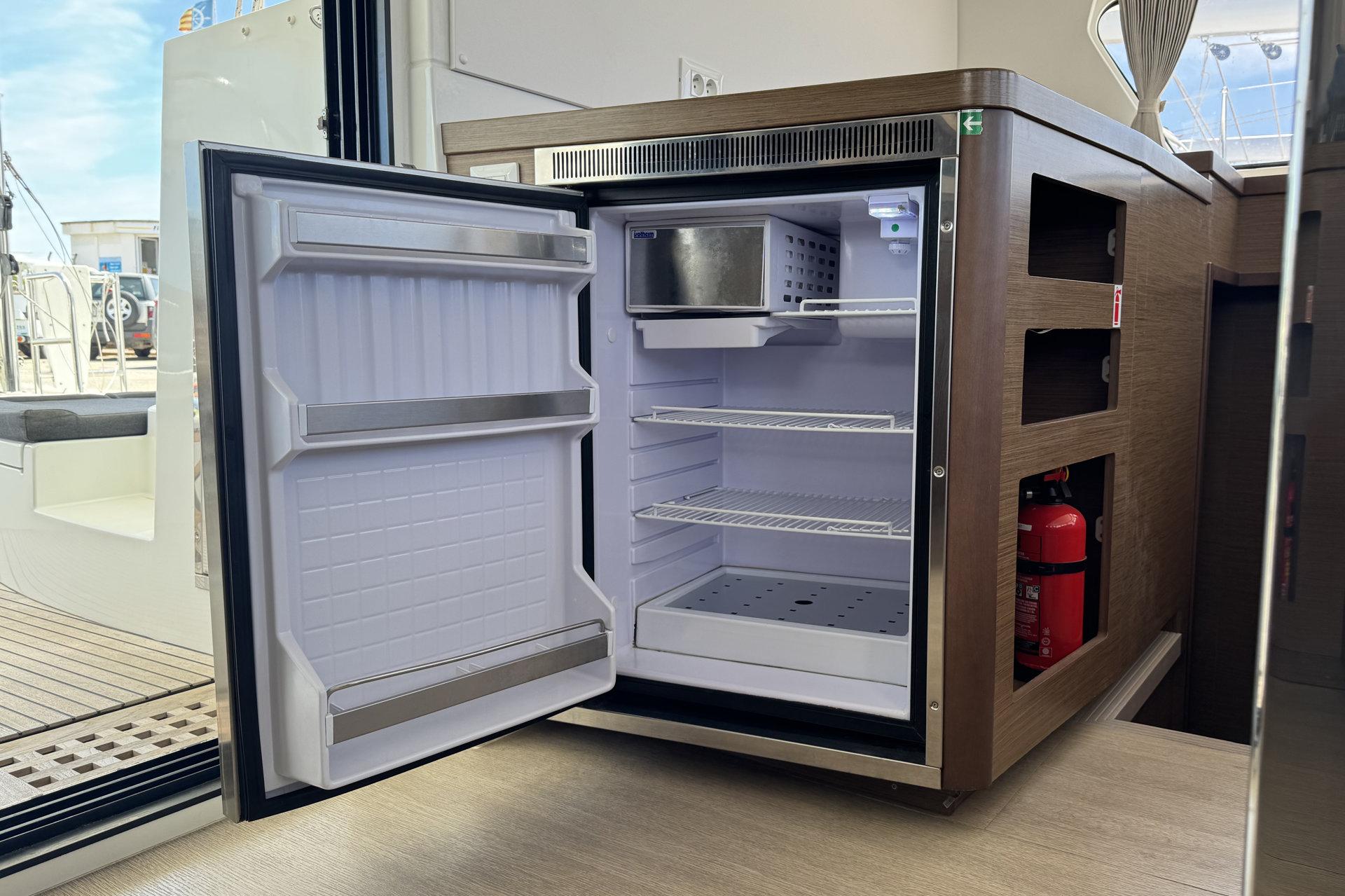 Lagoon 42 - 4 cab., picture 17