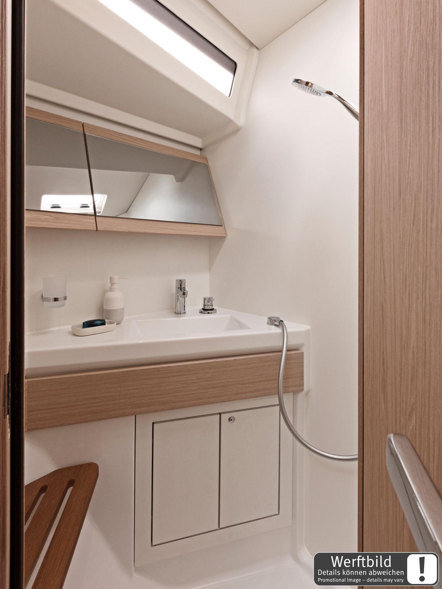 Oceanis 46.1, picture 15