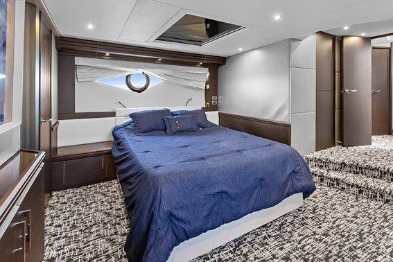 Marquis 720 Flybridge - After Parr T, picture 17