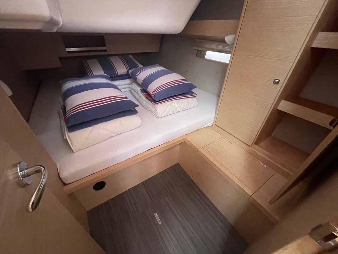 Dufour 430, picture 15