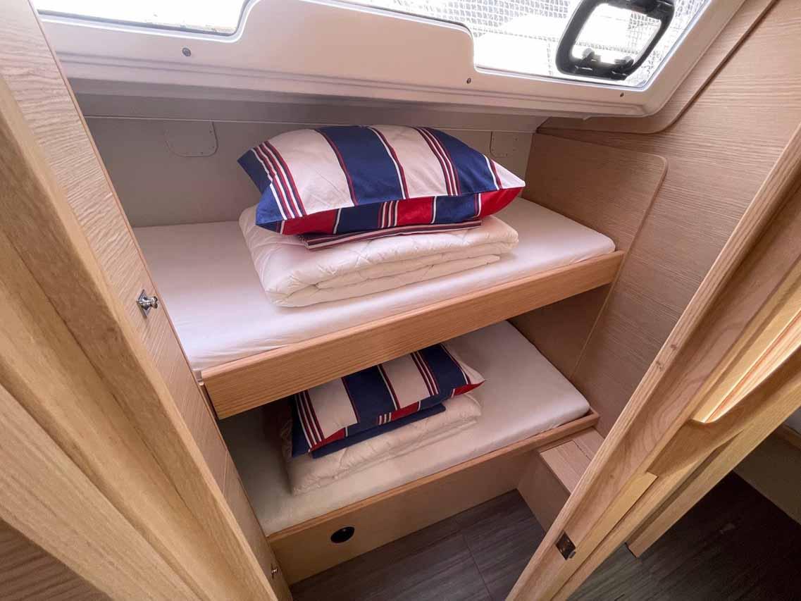 Dufour 430, picture 17