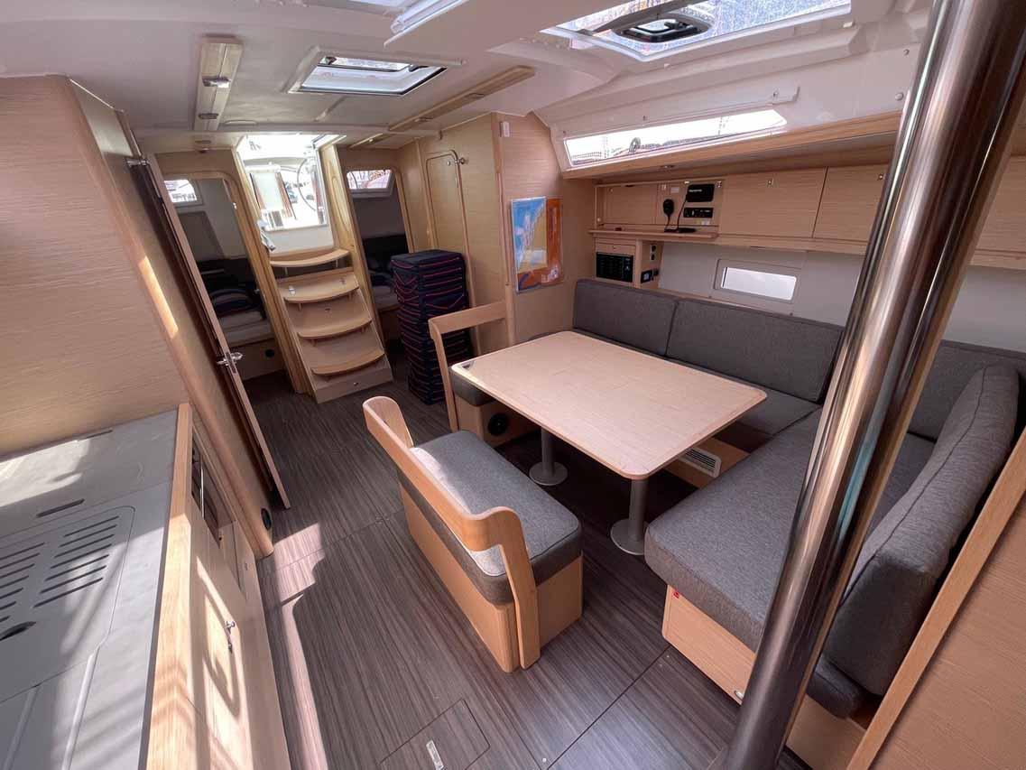 Dufour 430, picture 10