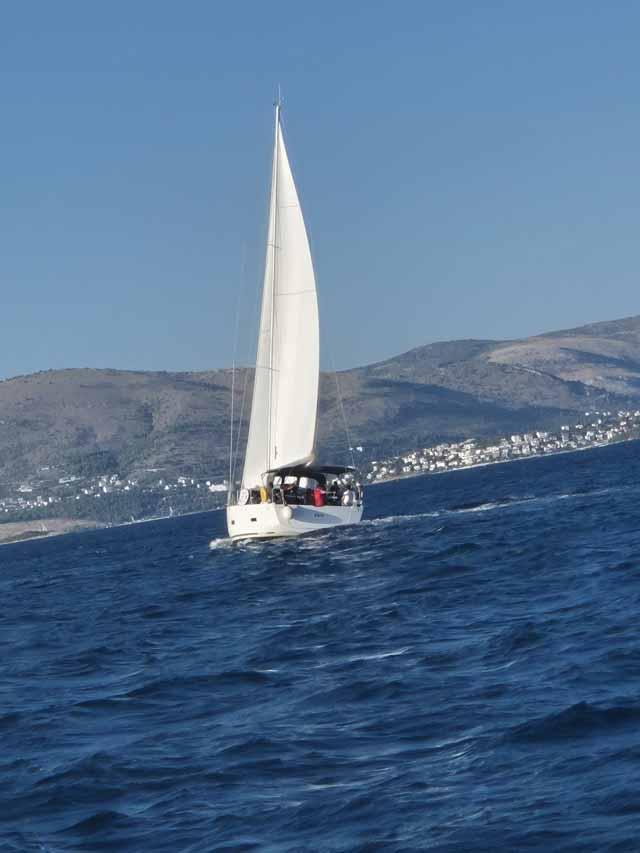 Dufour 430, picture 7