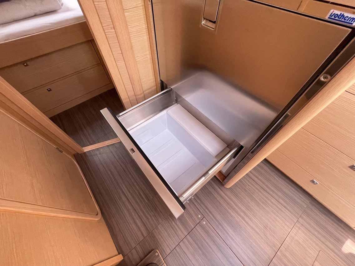 Dufour 430, picture 12