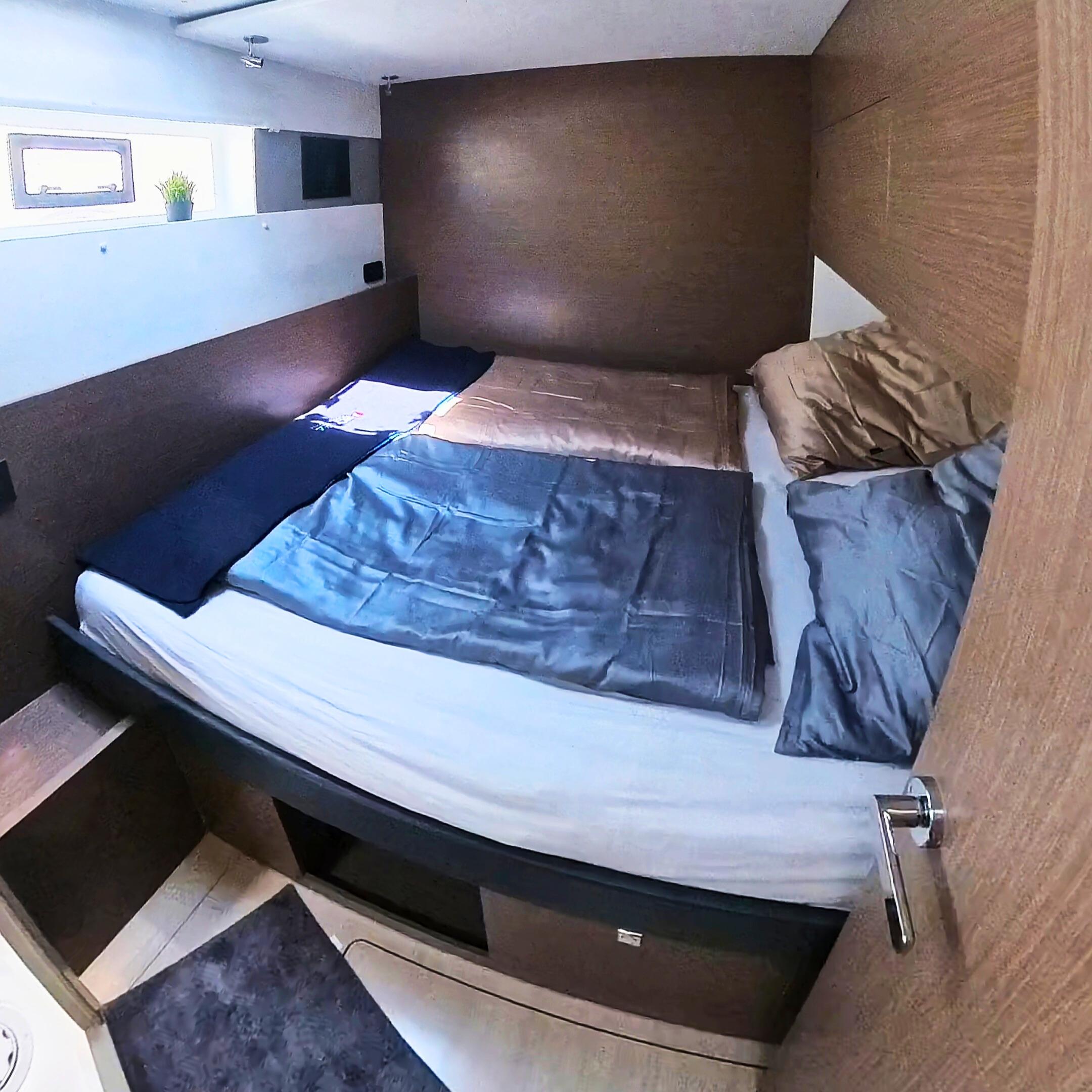 Leopard 50 - 5 + 1 cab, picture 18