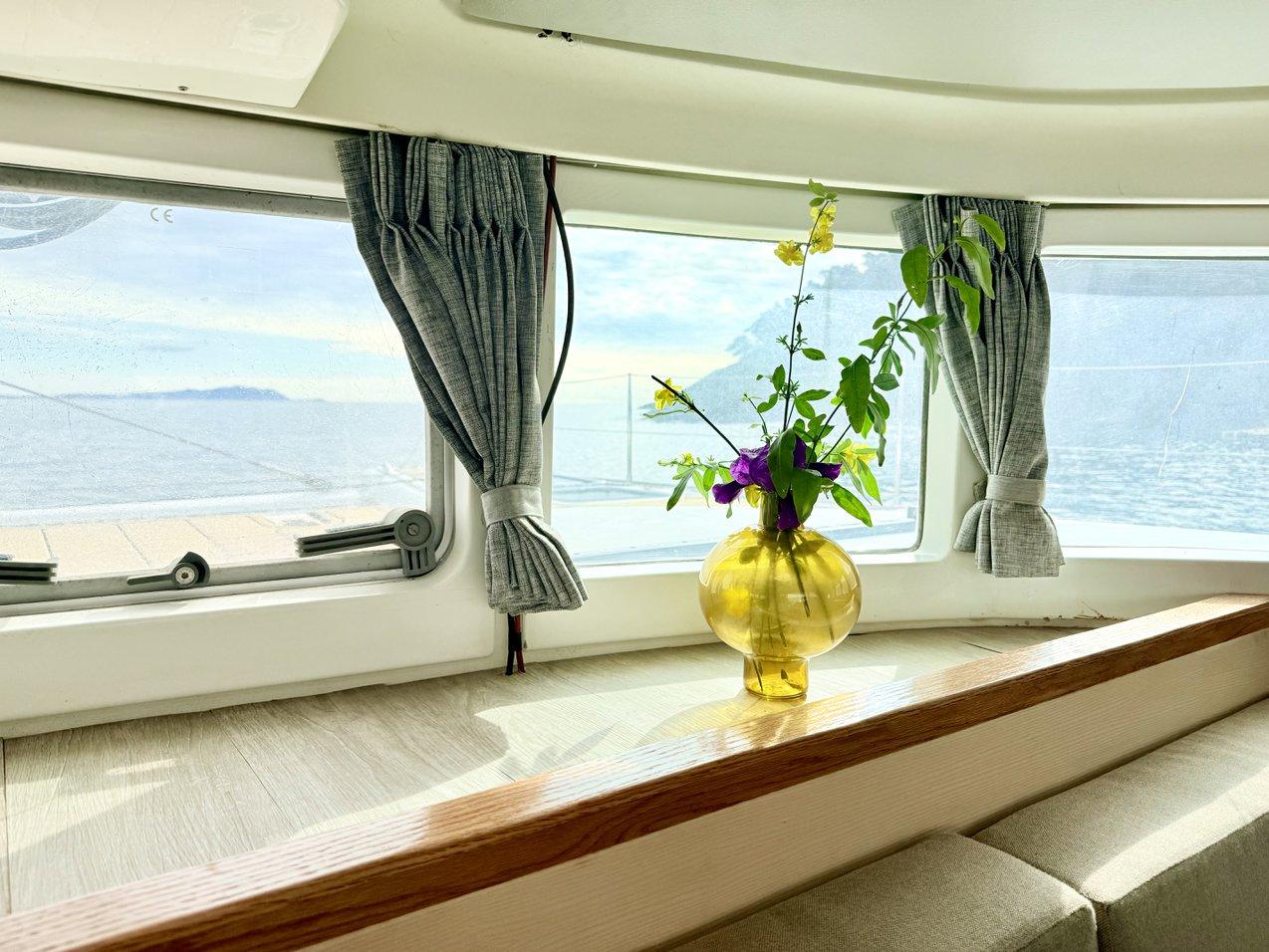 Lagoon 570, picture 27