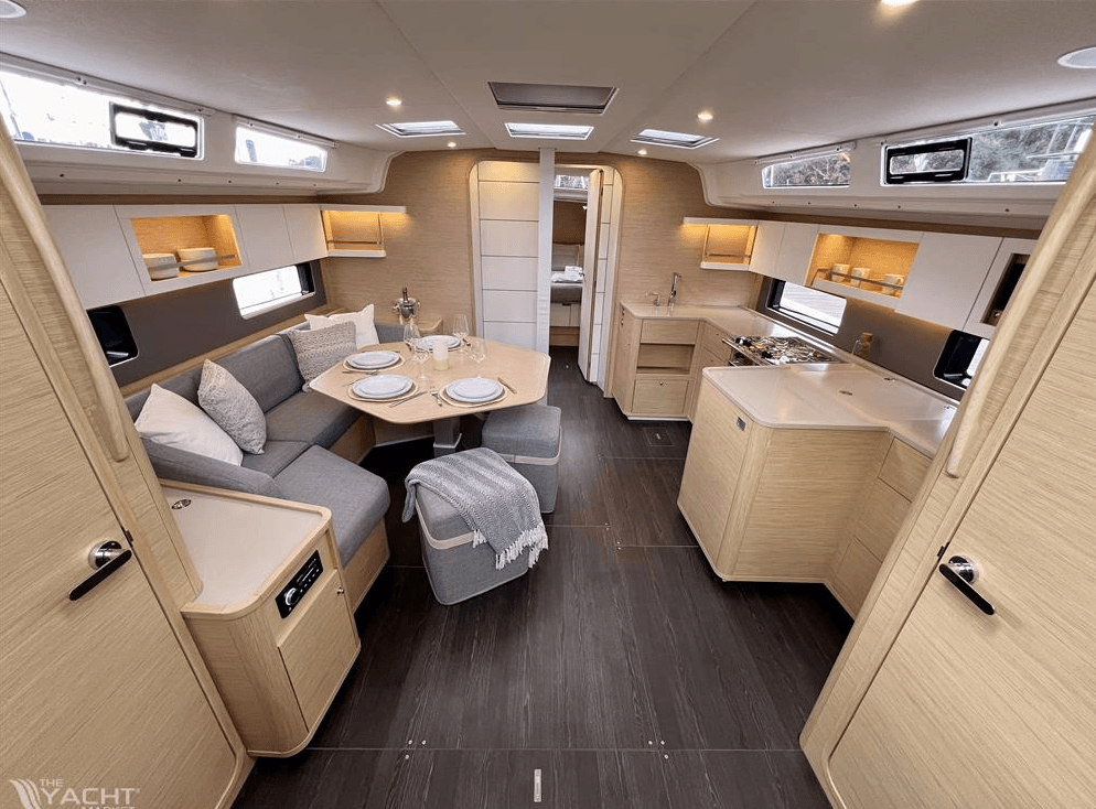 Dufour 44 - 3 cab., picture 12