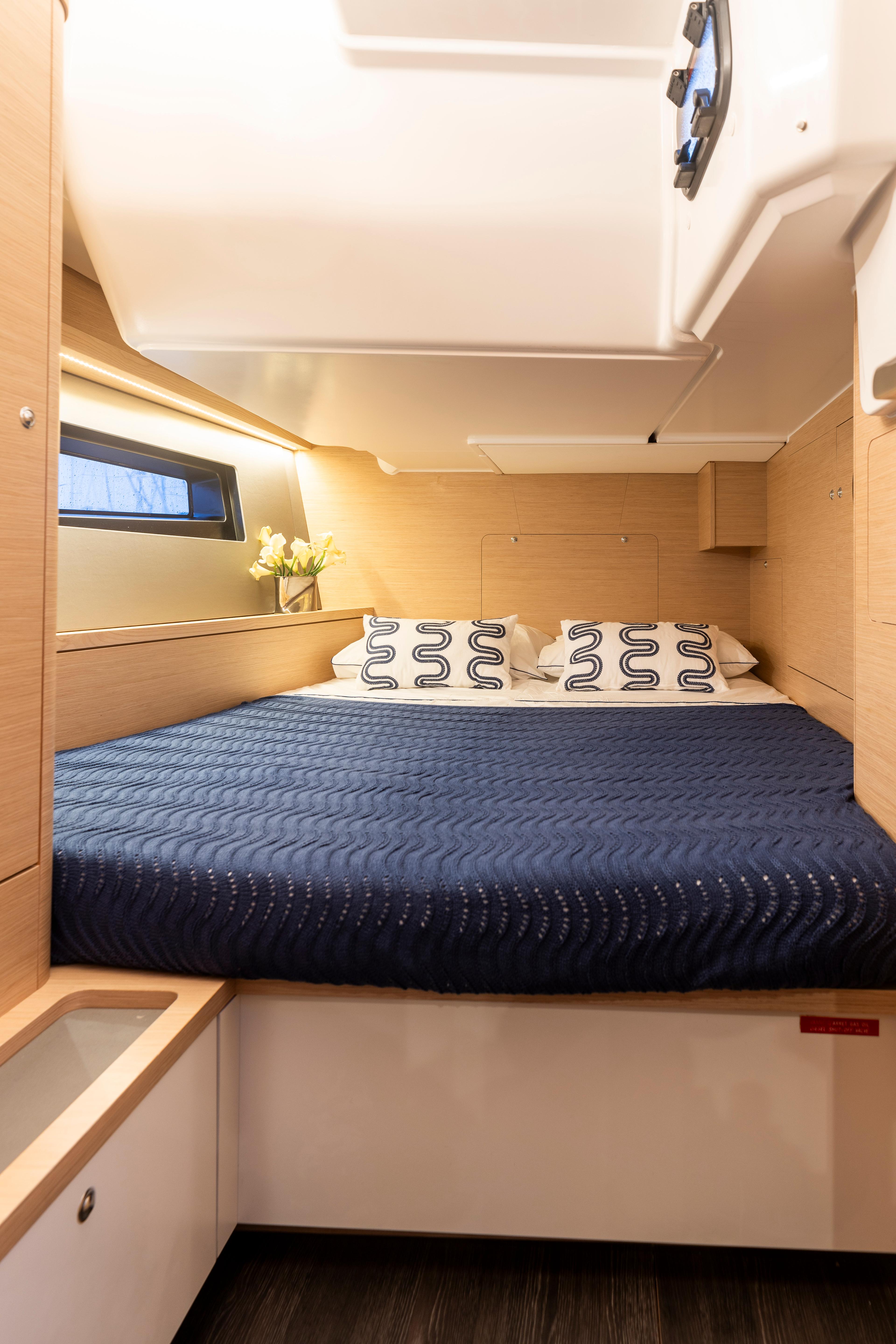 Dufour 44 - 3 cab., picture 16