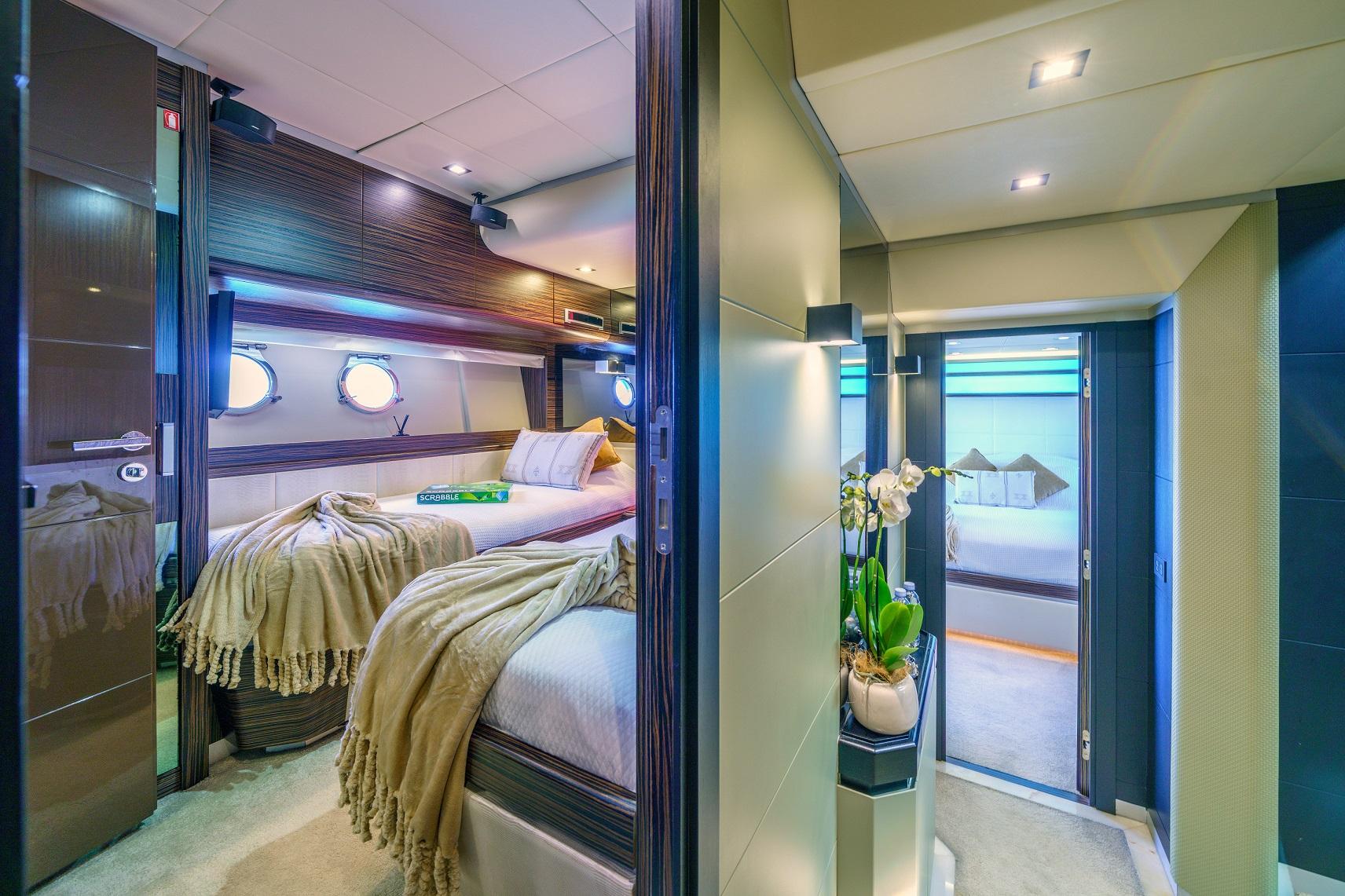 Dominator 780S Deluxe - Dalia, picture 18