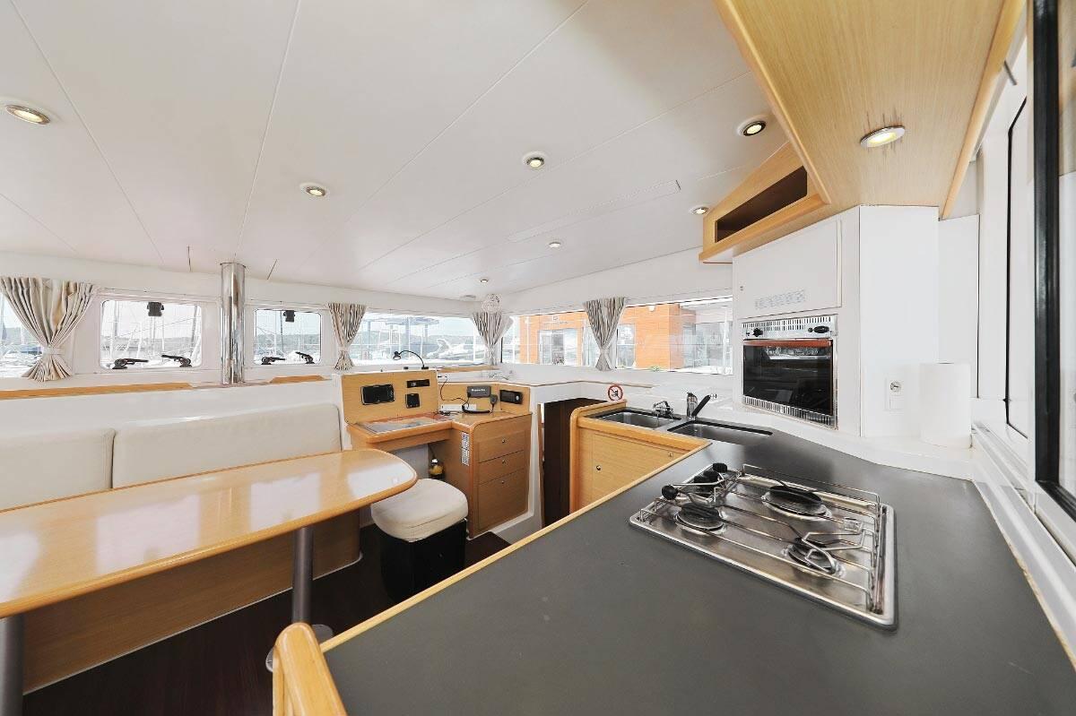 Lagoon 400 - 4 + 2 cab., picture 11