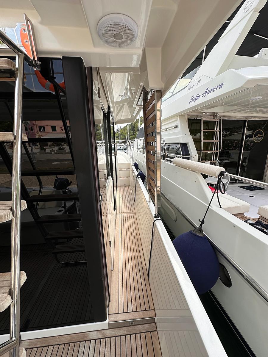 Swift Trawler 41 Fly, picture 6