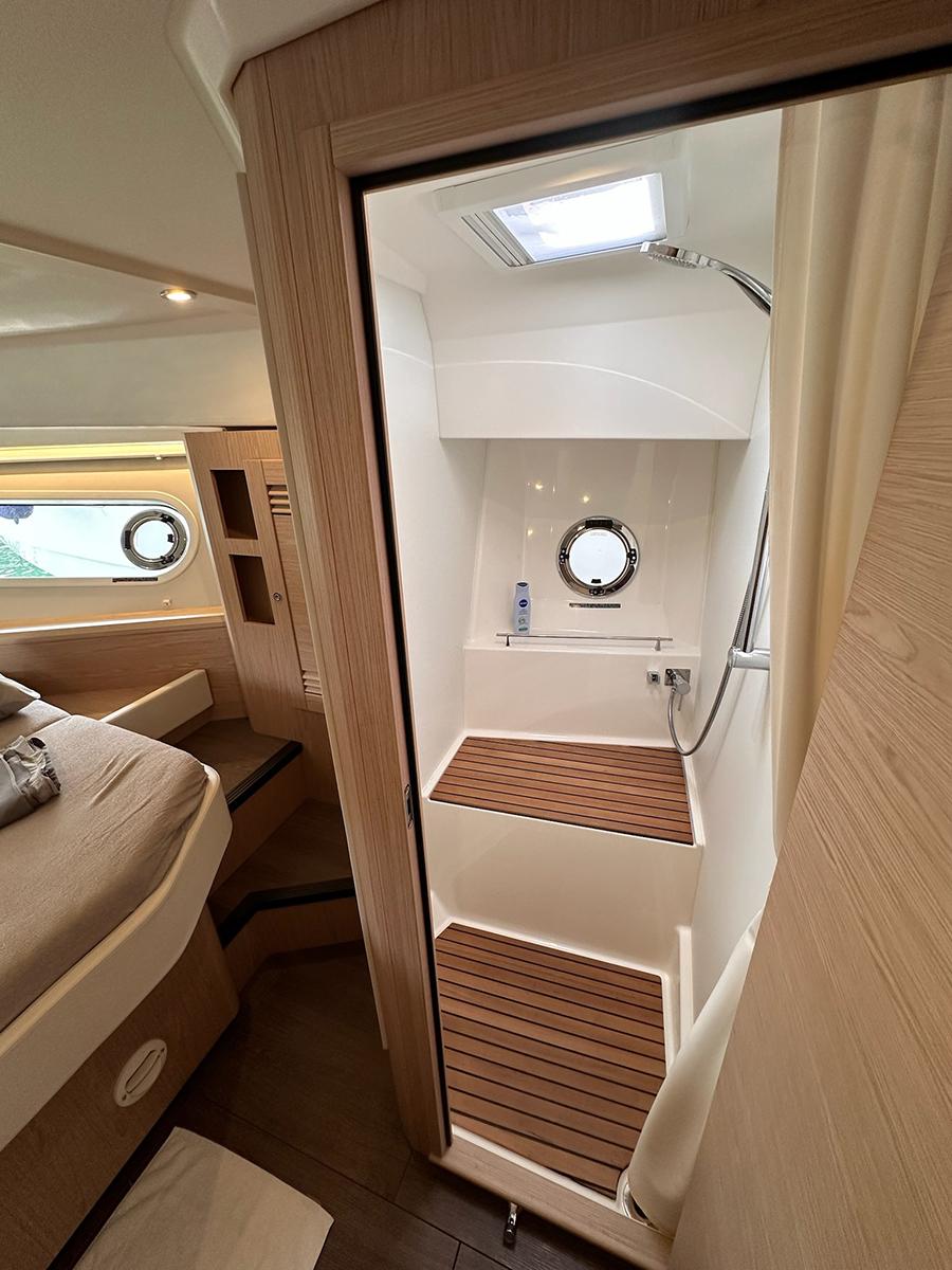 Swift Trawler 41 Fly, picture 18