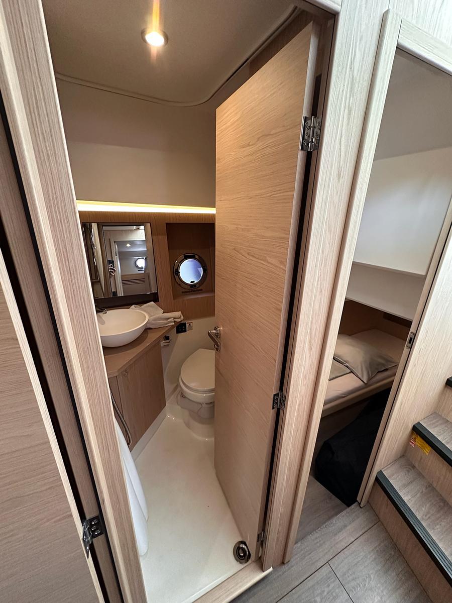 Swift Trawler 41 Fly, picture 22