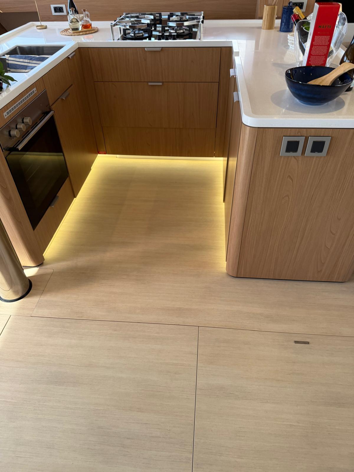 Bali 5.8 - 5 + 2 cab., picture 10