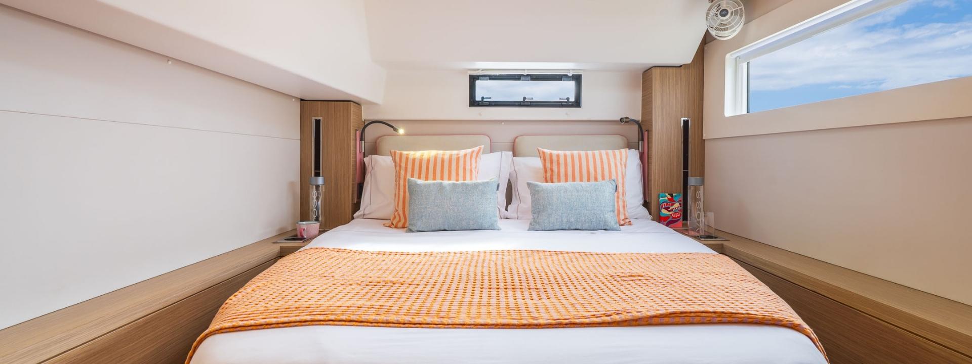 Lagoon 46 - 4 + 2 cab., picture 3