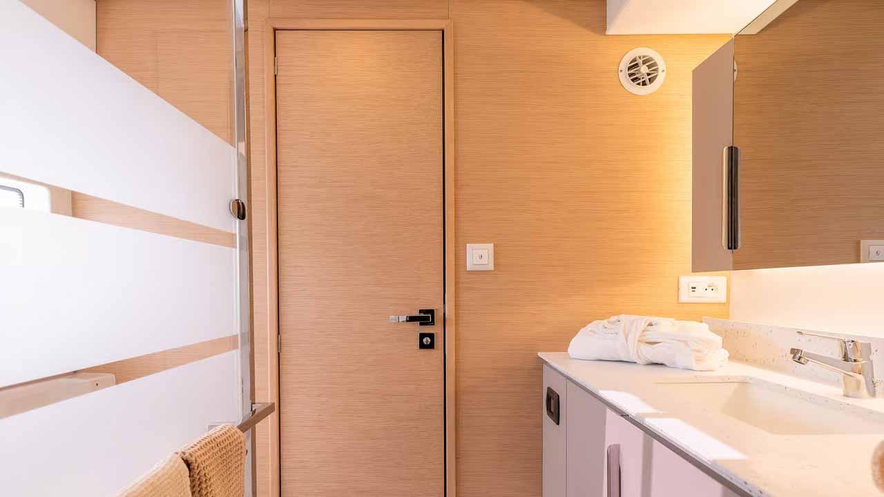 Fountaine Pajot FP 41 Quatuor 4, picture 10