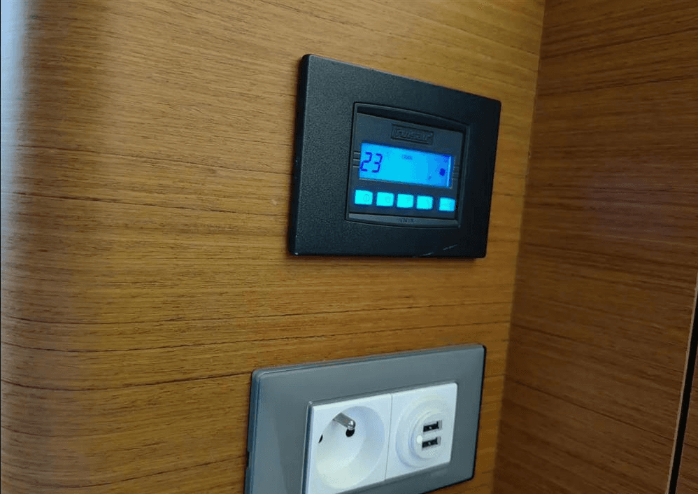 Sun Odyssey 440 - 4 cab., picture 28