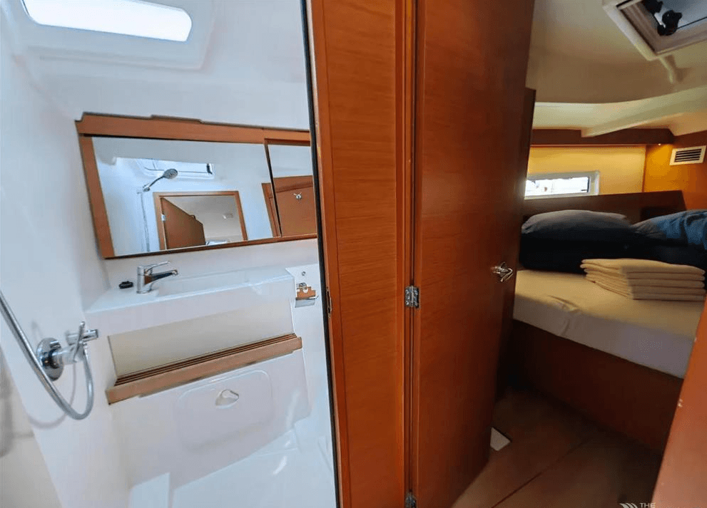 Sun Odyssey 440 - 4 cab., picture 13