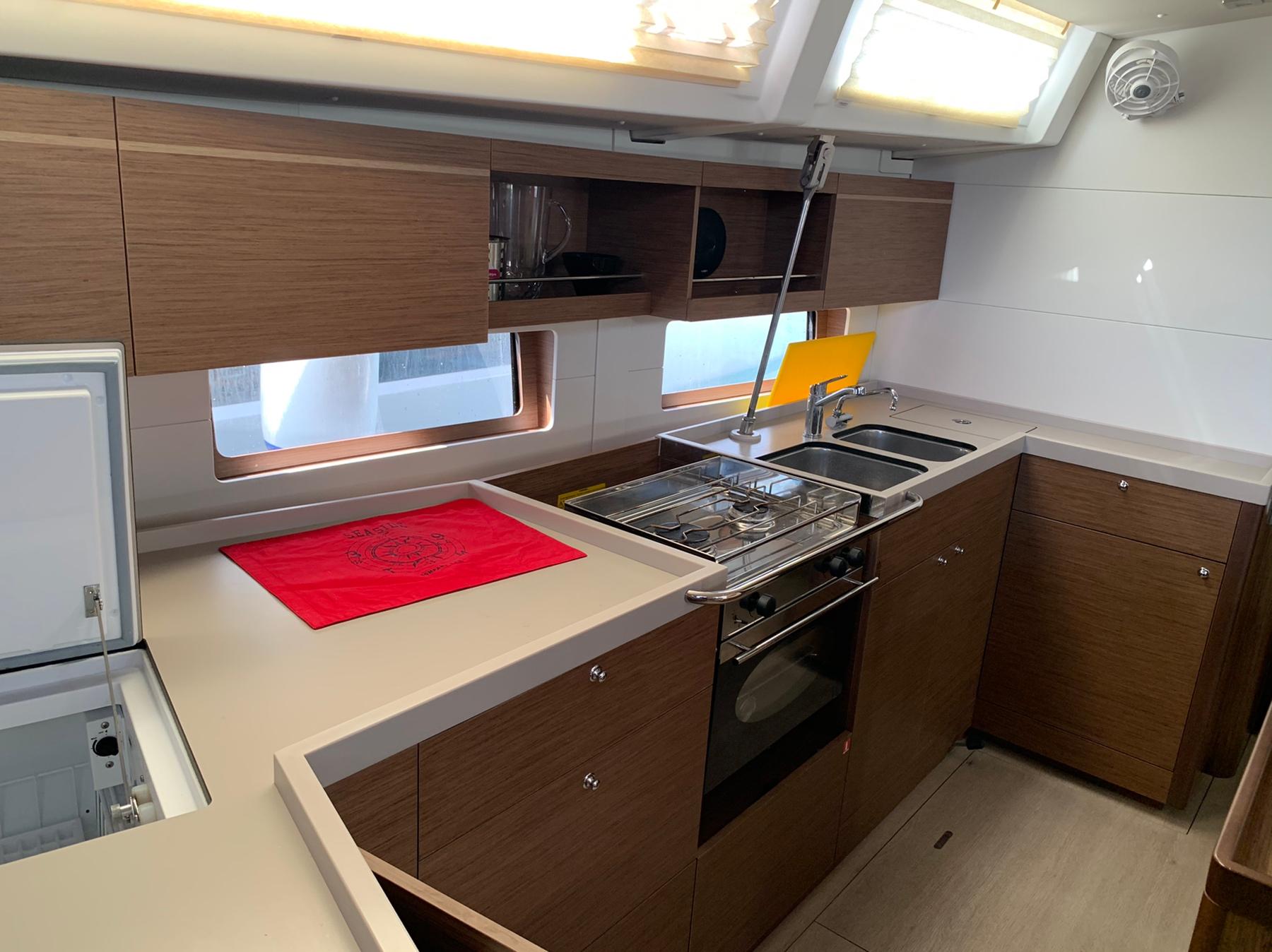 Oceanis 46.1 - 4 cab., picture 3