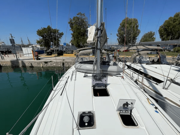 Oceanis 41.1, picture 16