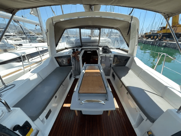 Oceanis 41.1, picture 19