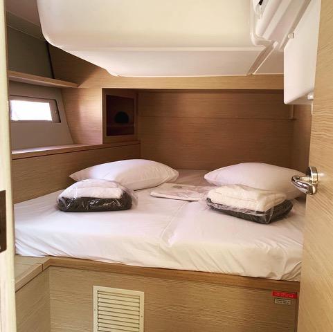 Dufour 530 - 5 + 1 cab., picture 3