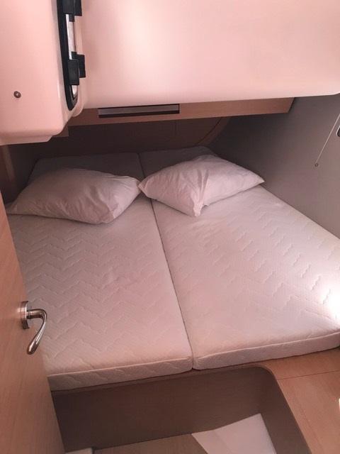 Dufour 390 GL, picture 7