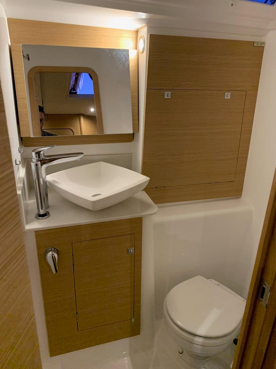 Dufour 460 GL, picture 11