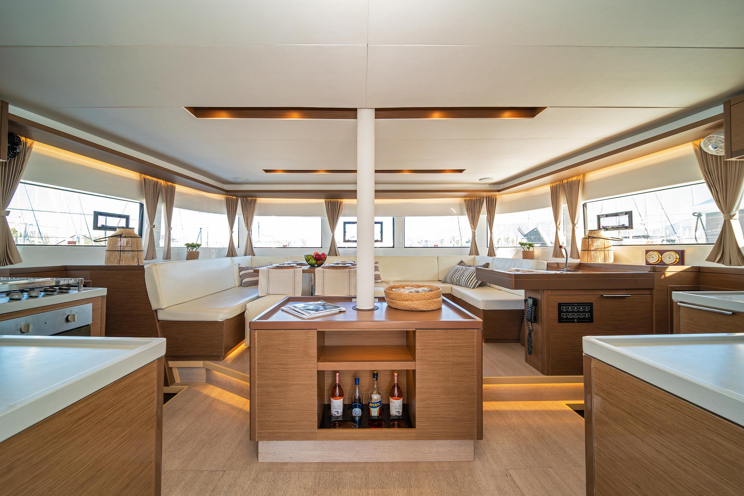 Lagoon 50 - 6 + 2 cab., picture 9