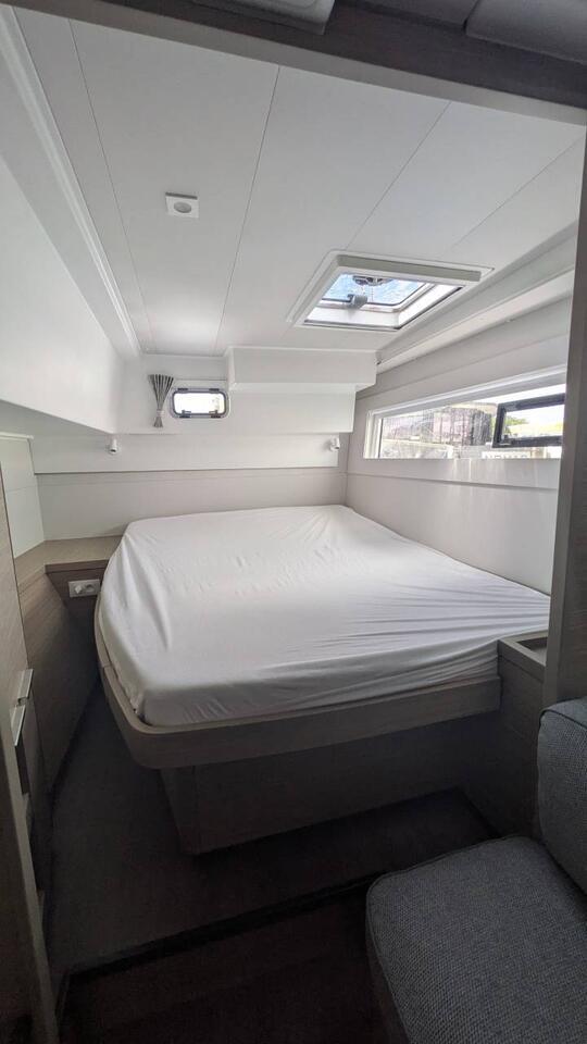 Lagoon 40 - 3 + 2 cab, picture 11