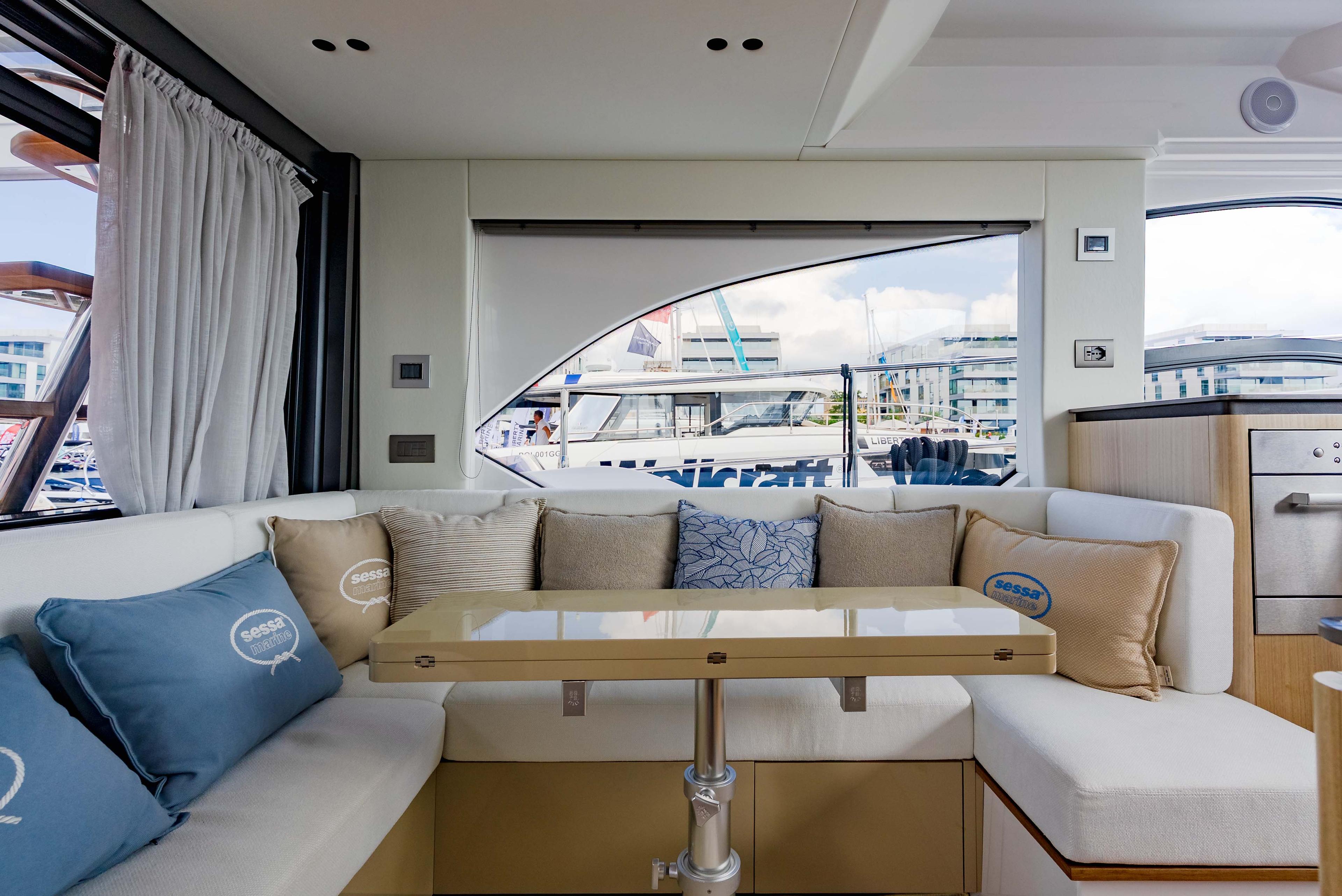 Sessa F48, picture 21