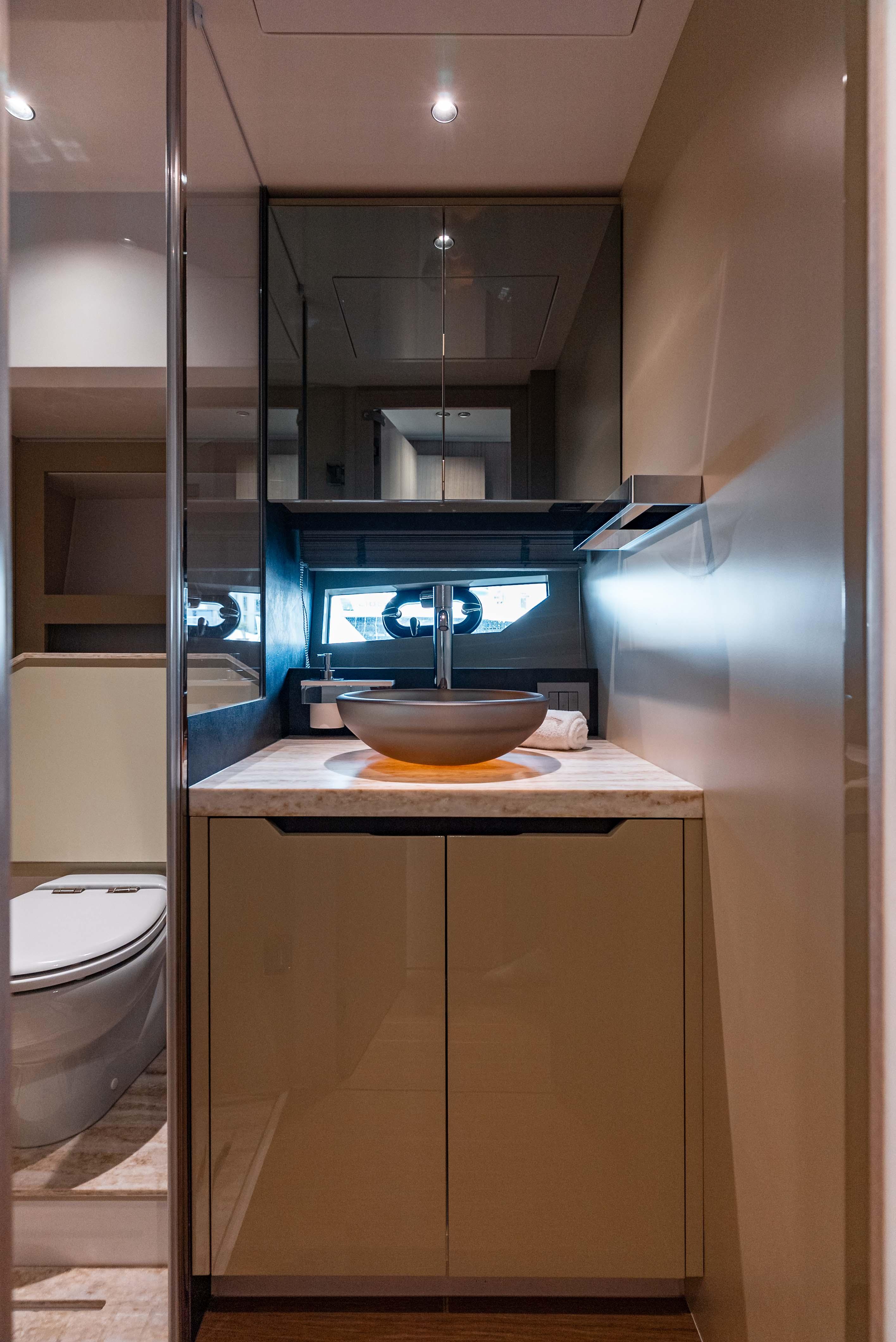 Sessa F48, picture 13