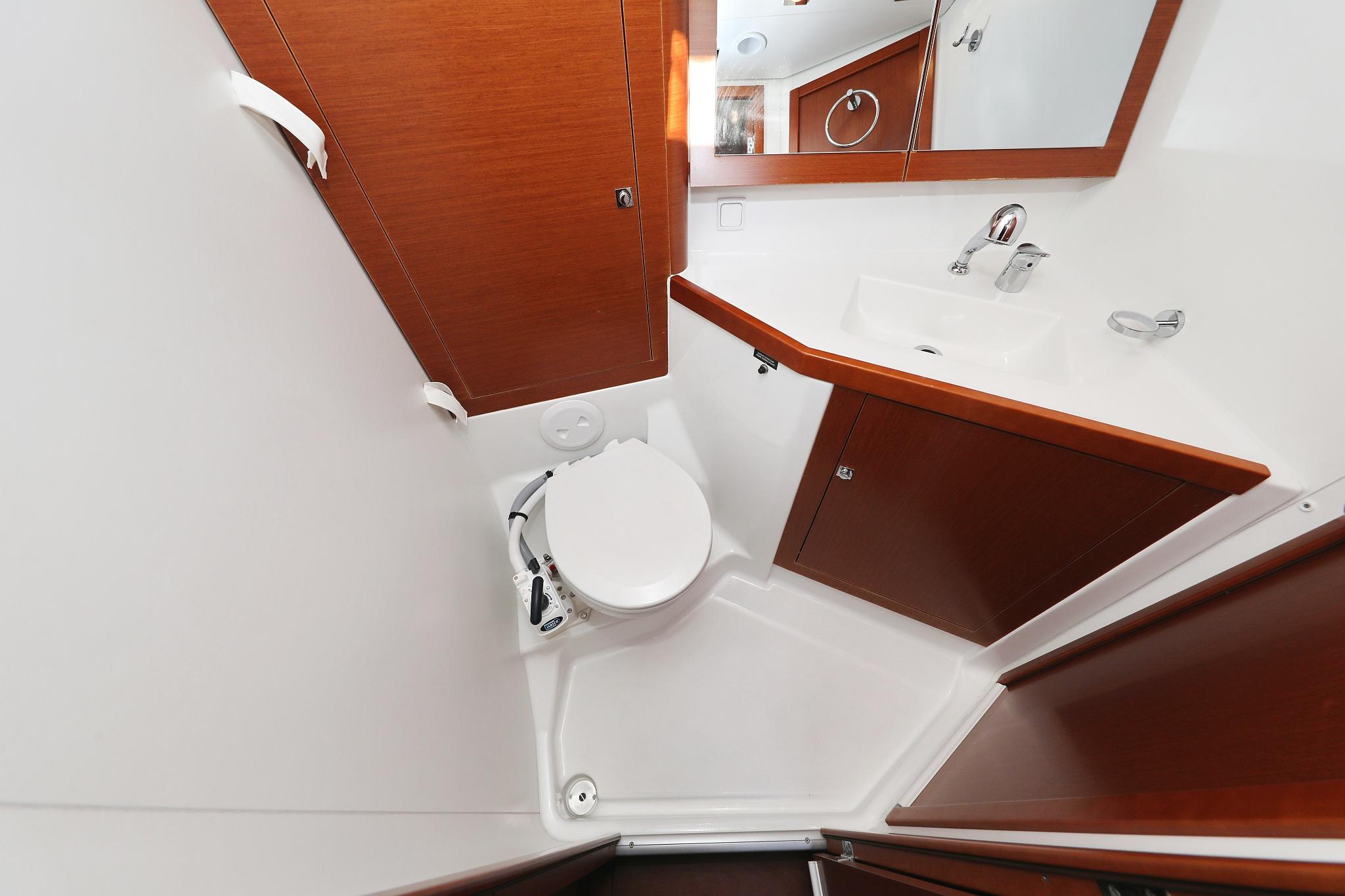 Oceanis 45 - 4 cab., picture 32