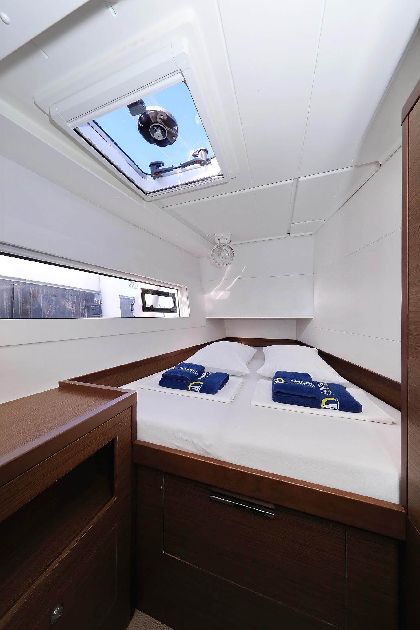 Lagoon 40 - 4 + 2 cab, picture 27