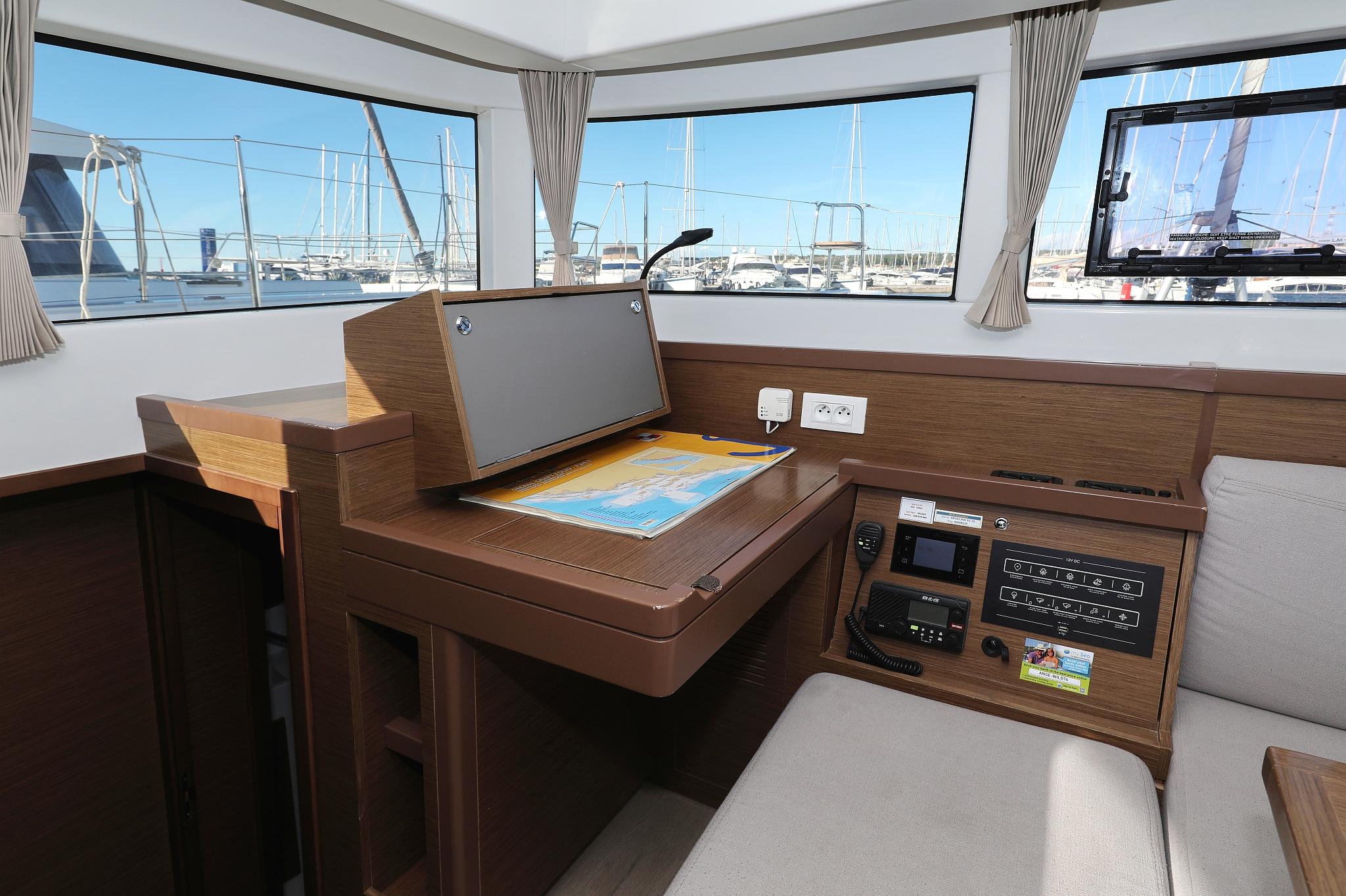 Lagoon 40 - 4 + 2 cab, picture 22