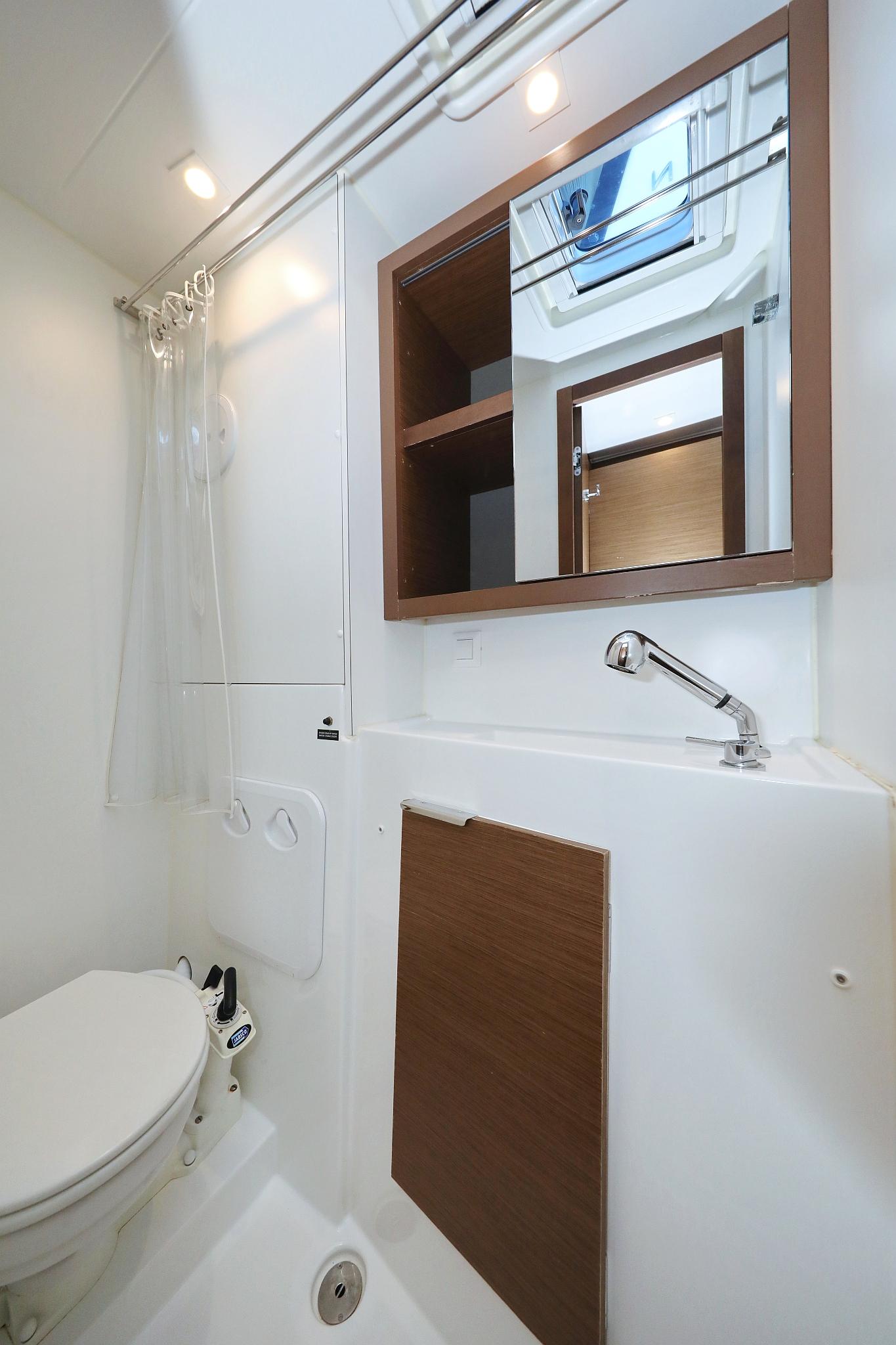 Lagoon 40 - 4 + 2 cab, picture 39