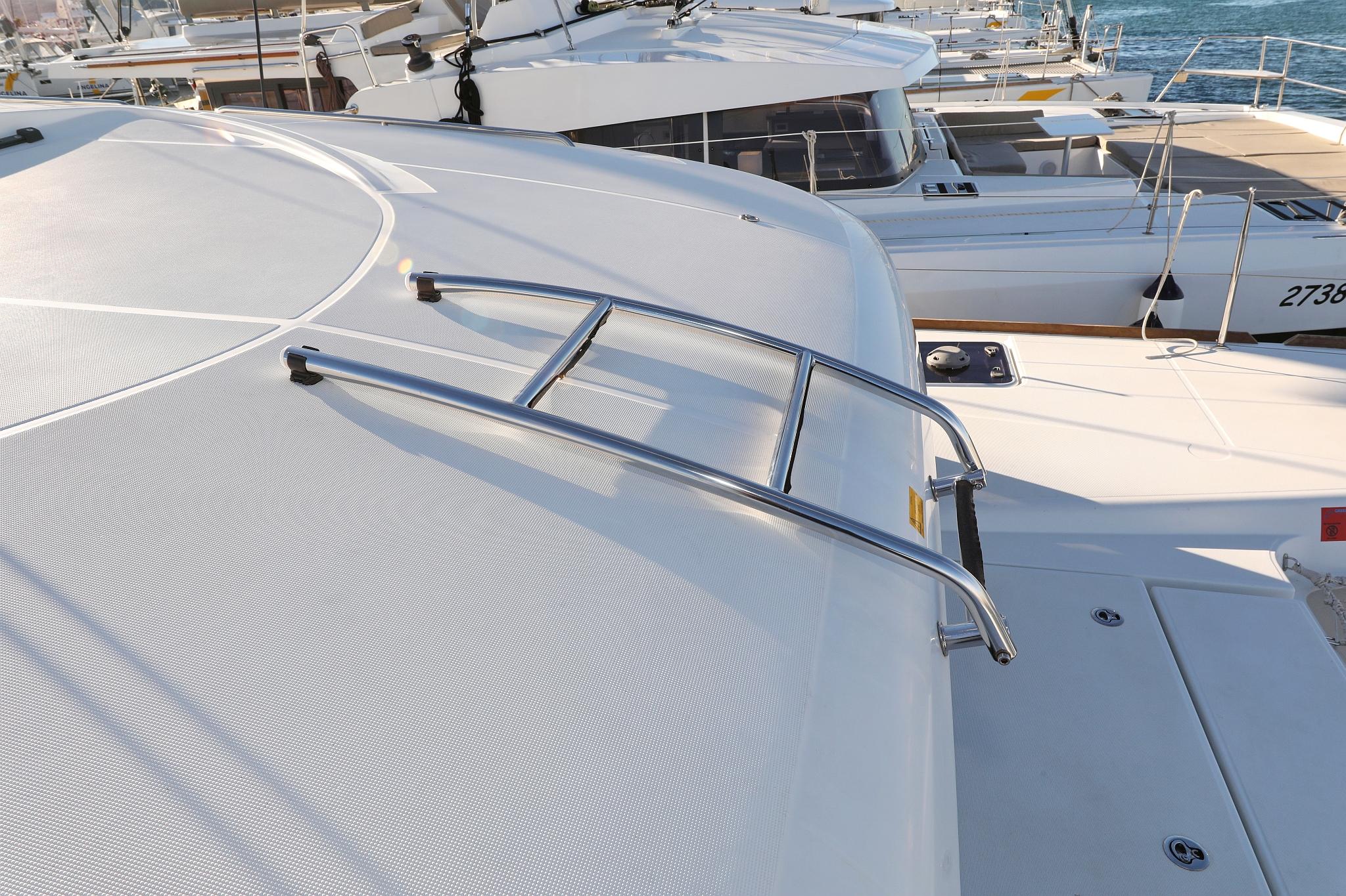 Lagoon 40 - 4 + 2 cab, picture 49