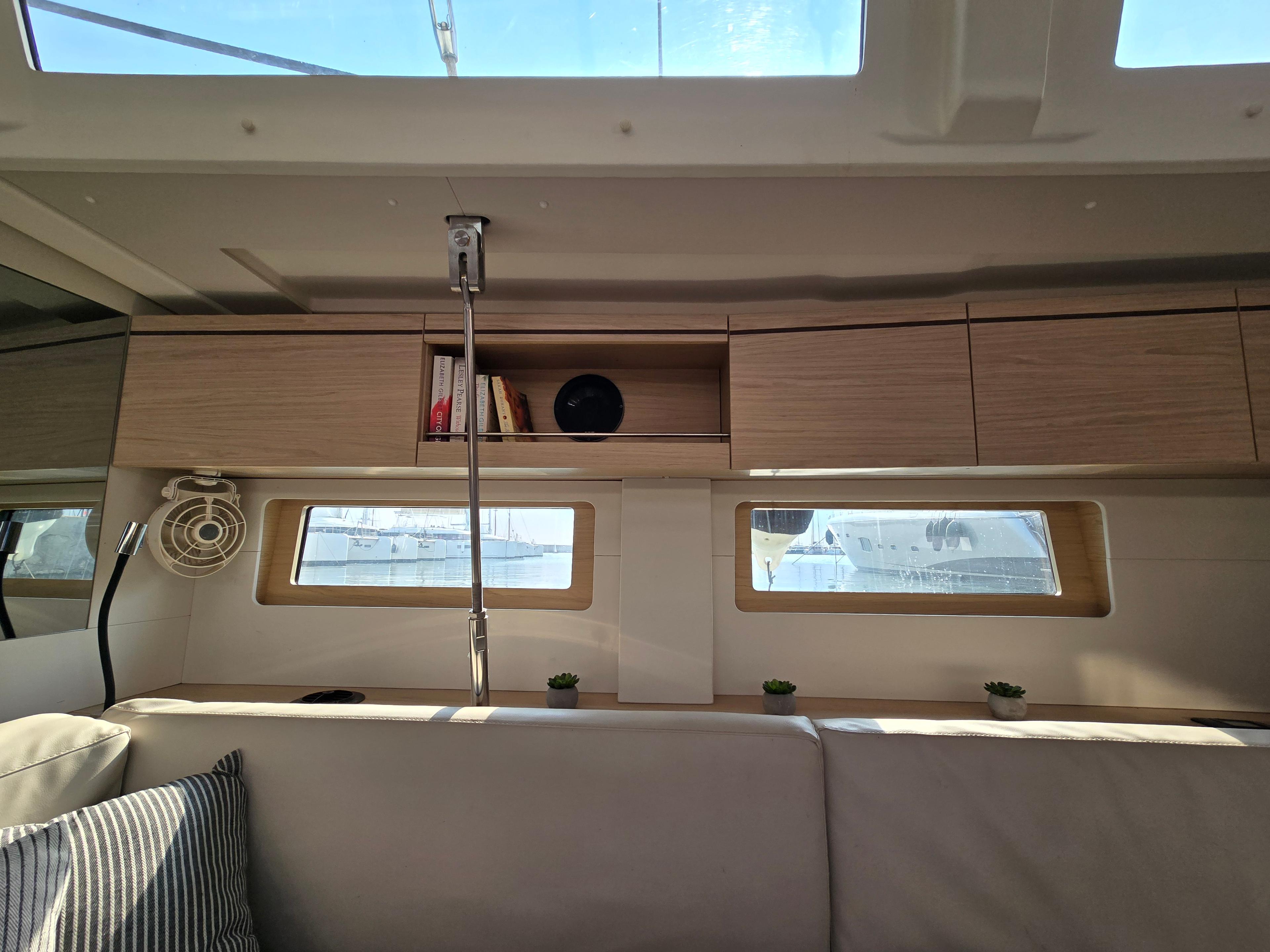 Oceanis 51.1, picture 7