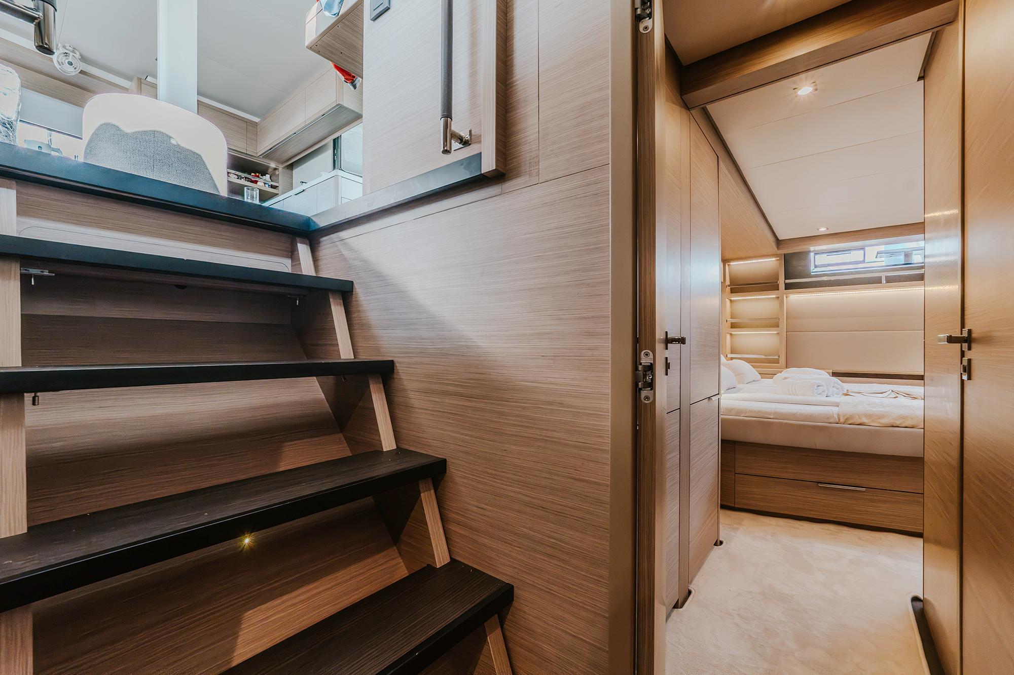 Lagoon 55 - 5 + 2 cab., picture 23