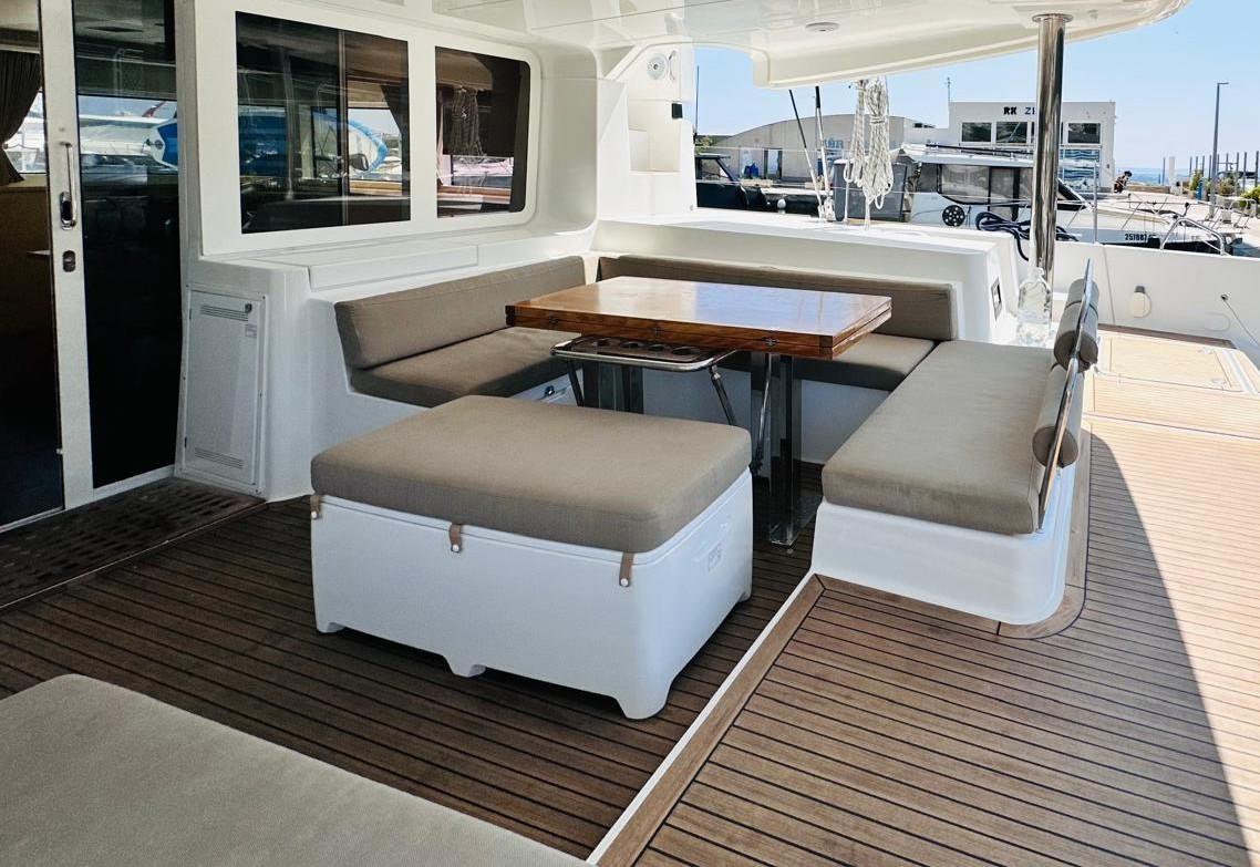 Lagoon 52 F - 6 + 2 cab., picture 6