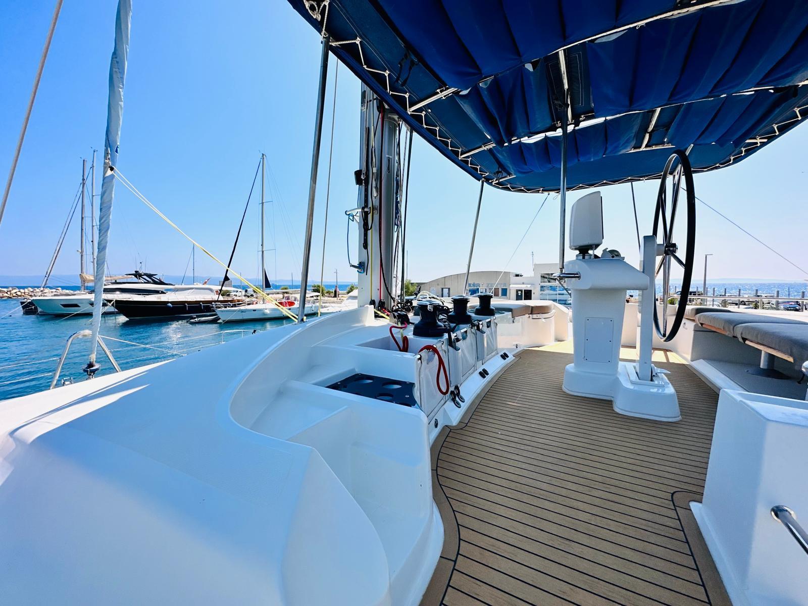 Lagoon 52 F - 6 + 2 cab., picture 8